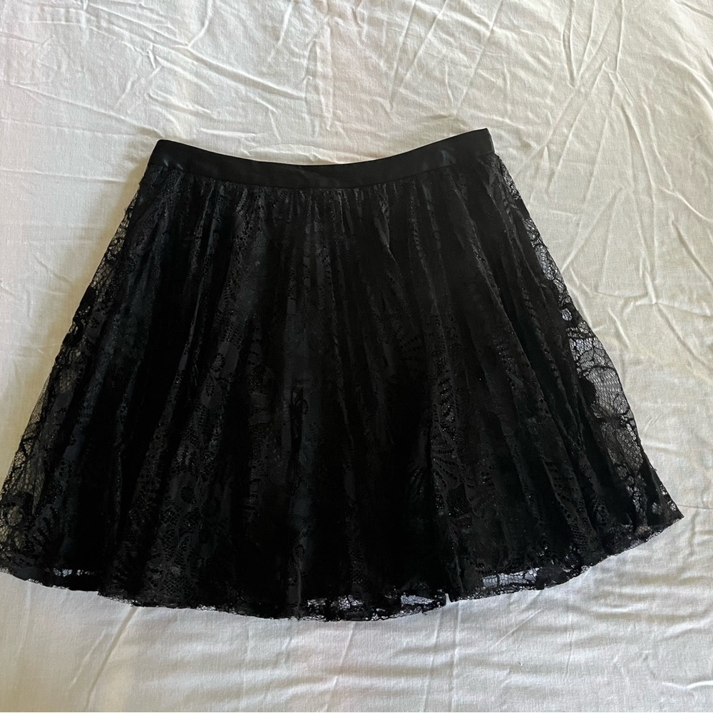VTG Milly of New York Black Lined Pleated Lace Short Flare Skirt Womens Sz 4 - Picture 7 of 12